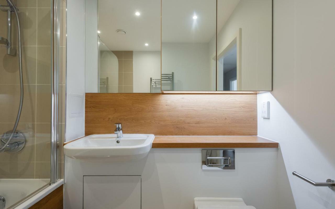 Second Nest Deptford Greenwich ลอนดอน ภายนอก รูปภาพ