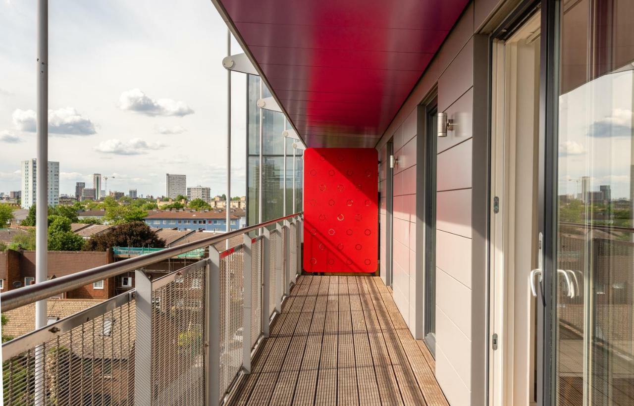 Second Nest Deptford Greenwich ลอนดอน ภายนอก รูปภาพ